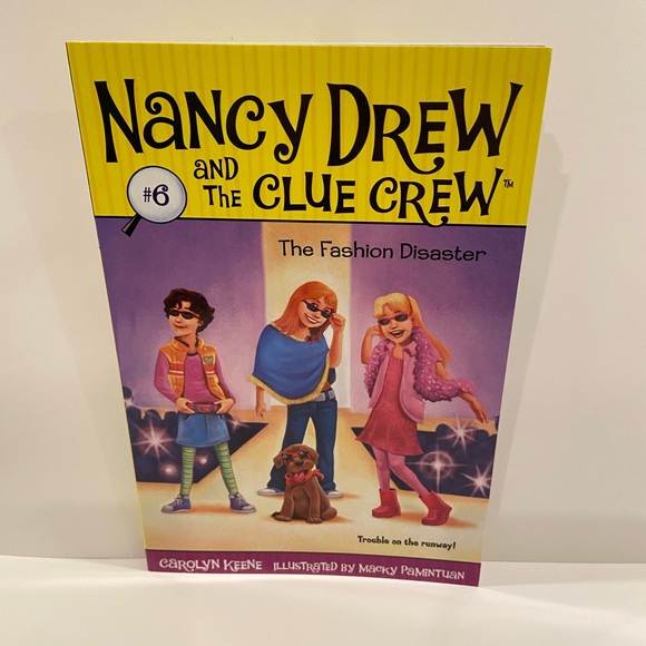 *New* Nancy Drew & The Clue Crew, Bundle of 8 soft cover books - Picture 12 of 16